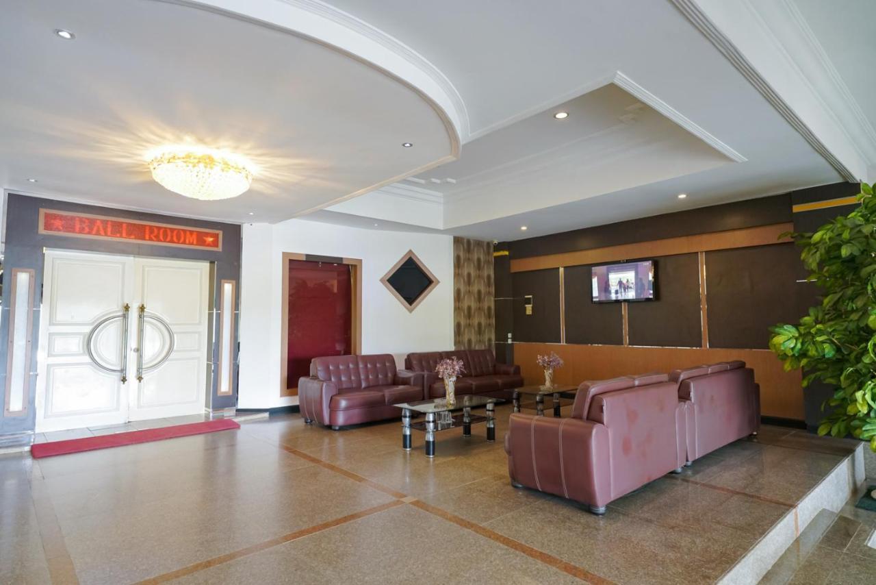 Urbanview By Millenium Hotel Pangkal Pinang Exteriér fotografie