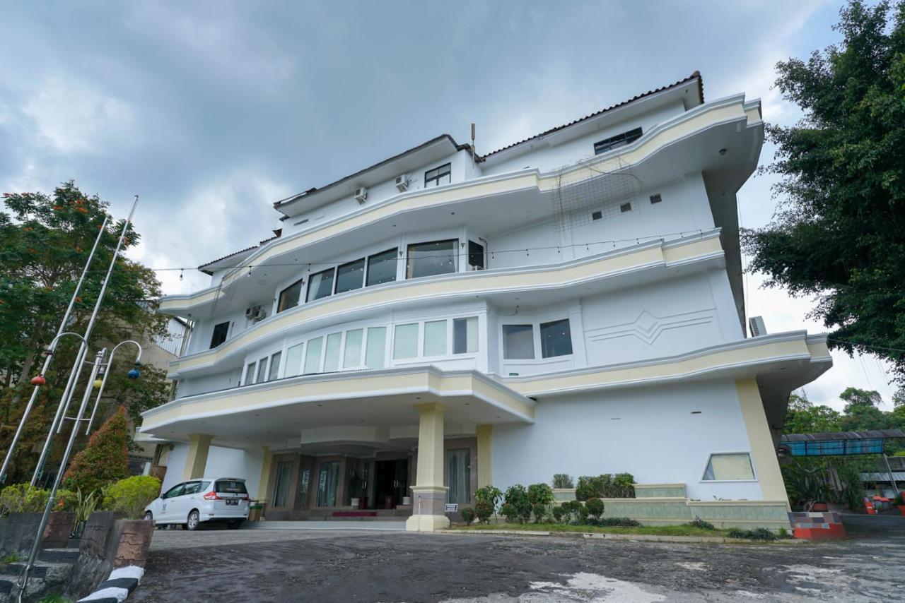 Urbanview By Millenium Hotel Pangkal Pinang Exteriér fotografie